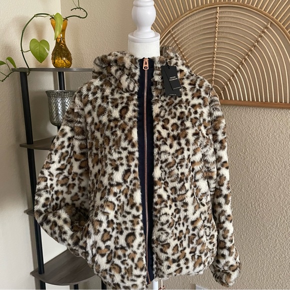 NWT Lucky Brand Leopard Plush Faux Fur Hooded Jacket Size M - Picture 5 of 12